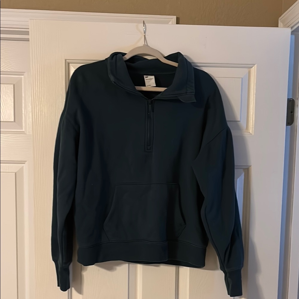Women’s Dark Green Sweatshirt